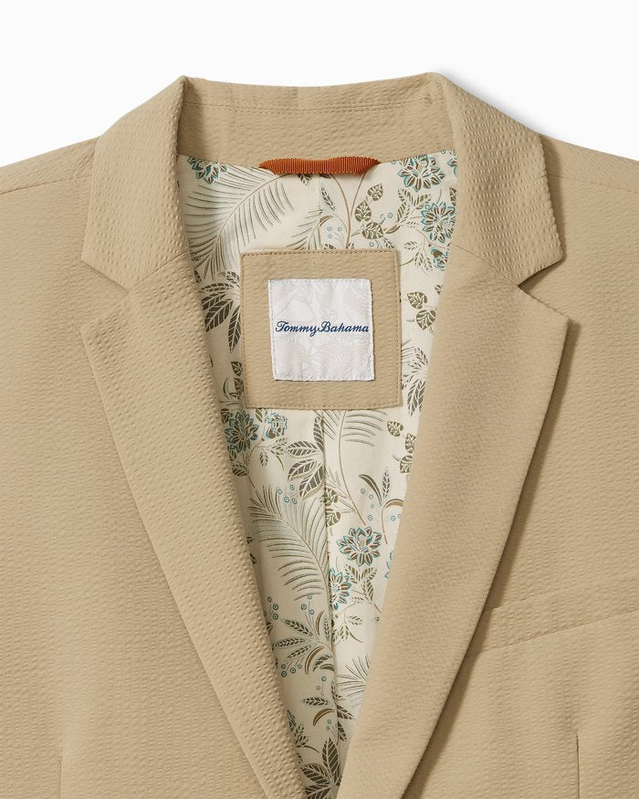 Nova Wave Stretch-Seersucker Blazer