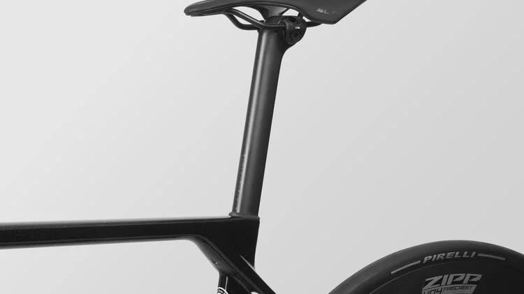 Ultimate CF SLX 8 AXS
