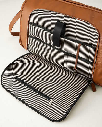 Brett Chestnut 2-In-1 Roller Garment Duffel Bag