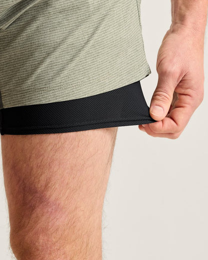 Kona Cove  5-Inch Hybrid Shorts