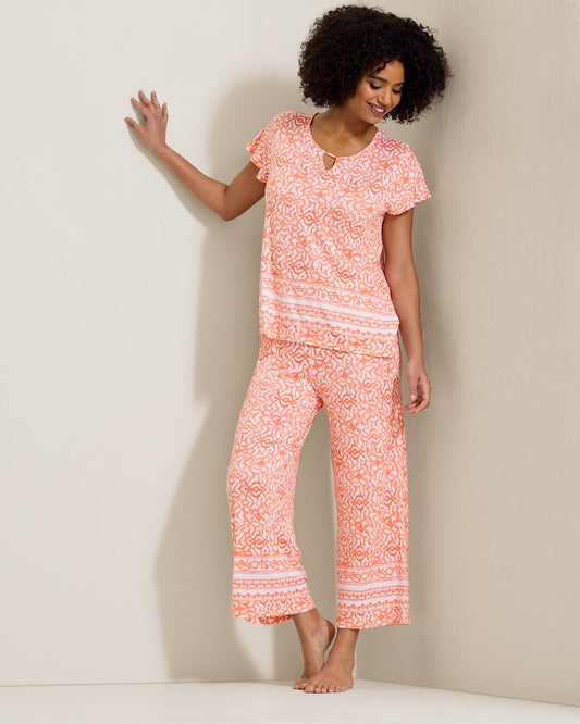 Jersey Short-Sleeve Top & Cropped Pants Pajama Set